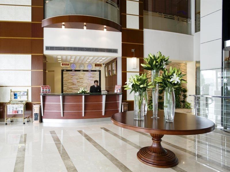 Eastyard Khobar Hotel - Formerly Ramada By Wyndham Khobar Dış mekan fotoğraf
