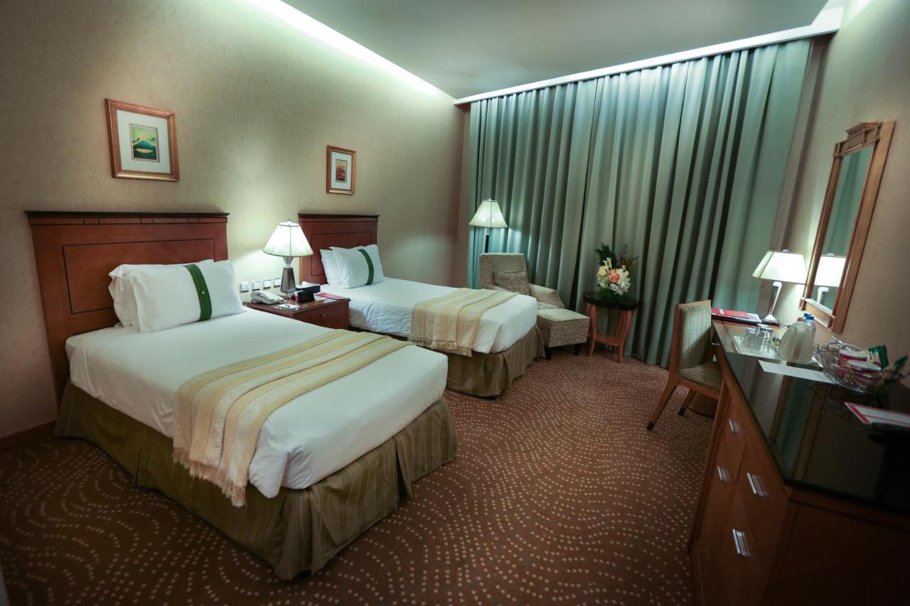 Eastyard Khobar Hotel - Formerly Ramada By Wyndham Khobar Dış mekan fotoğraf